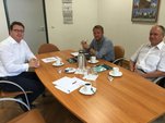 Zum Vergrößern bitte anklicken Foto: Gespräch mit Wittenbergs Oberbergermeister Torsten Zugehör